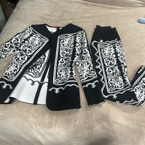 2 piece set
